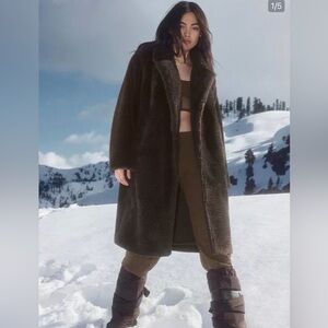 ALO Yoga Dark Brown Teddy Oversized Sherpa Trench